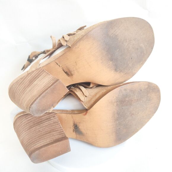 Very Volatile Sandals 8 Tan Suede Leather Fringe Block Heel Fringe Western Boho - Picture 10 of 10